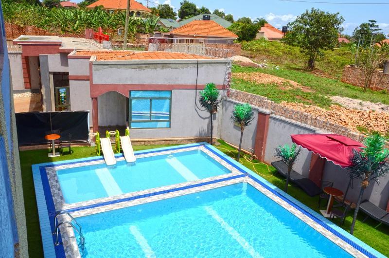Dianwill Hotel Entebbe Exterior photo